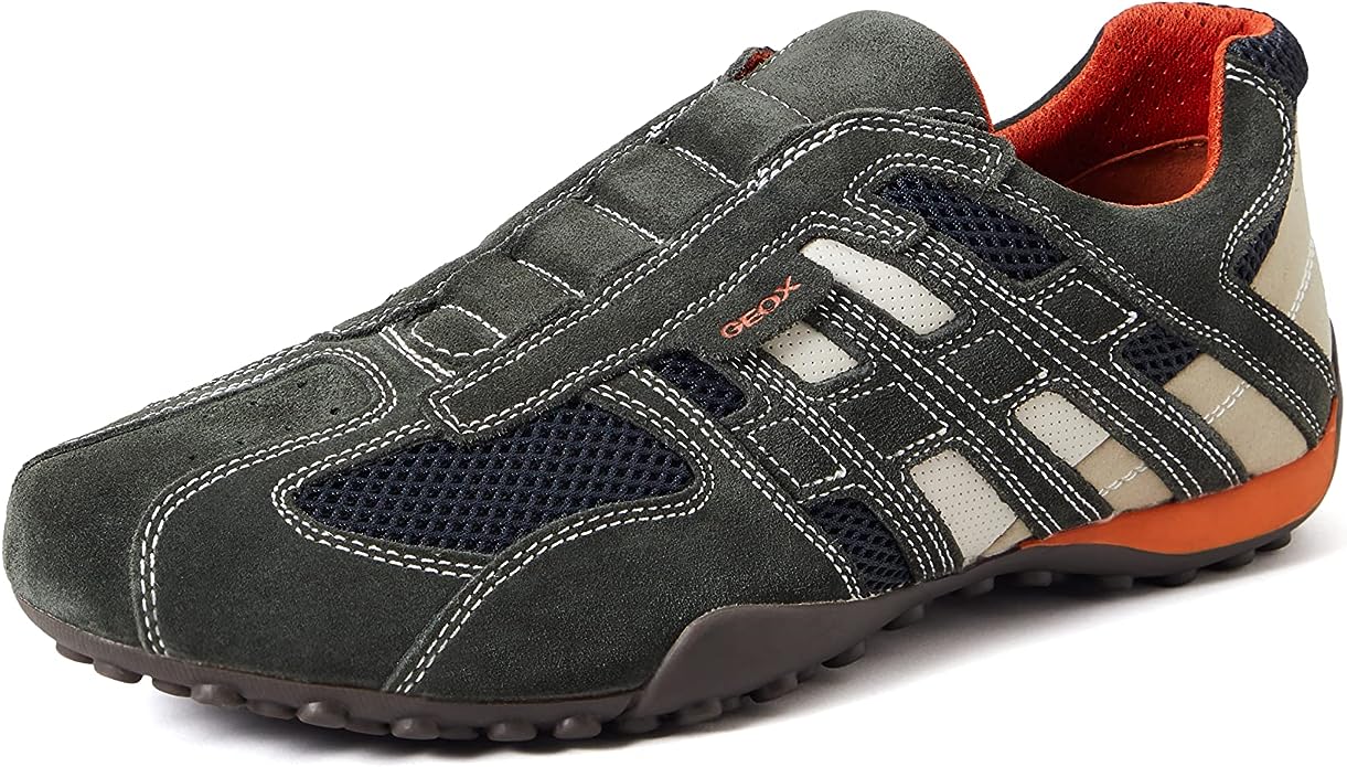 „Erleben Sie den Komfort und Stil von Geox Snake Herren Sneakers“