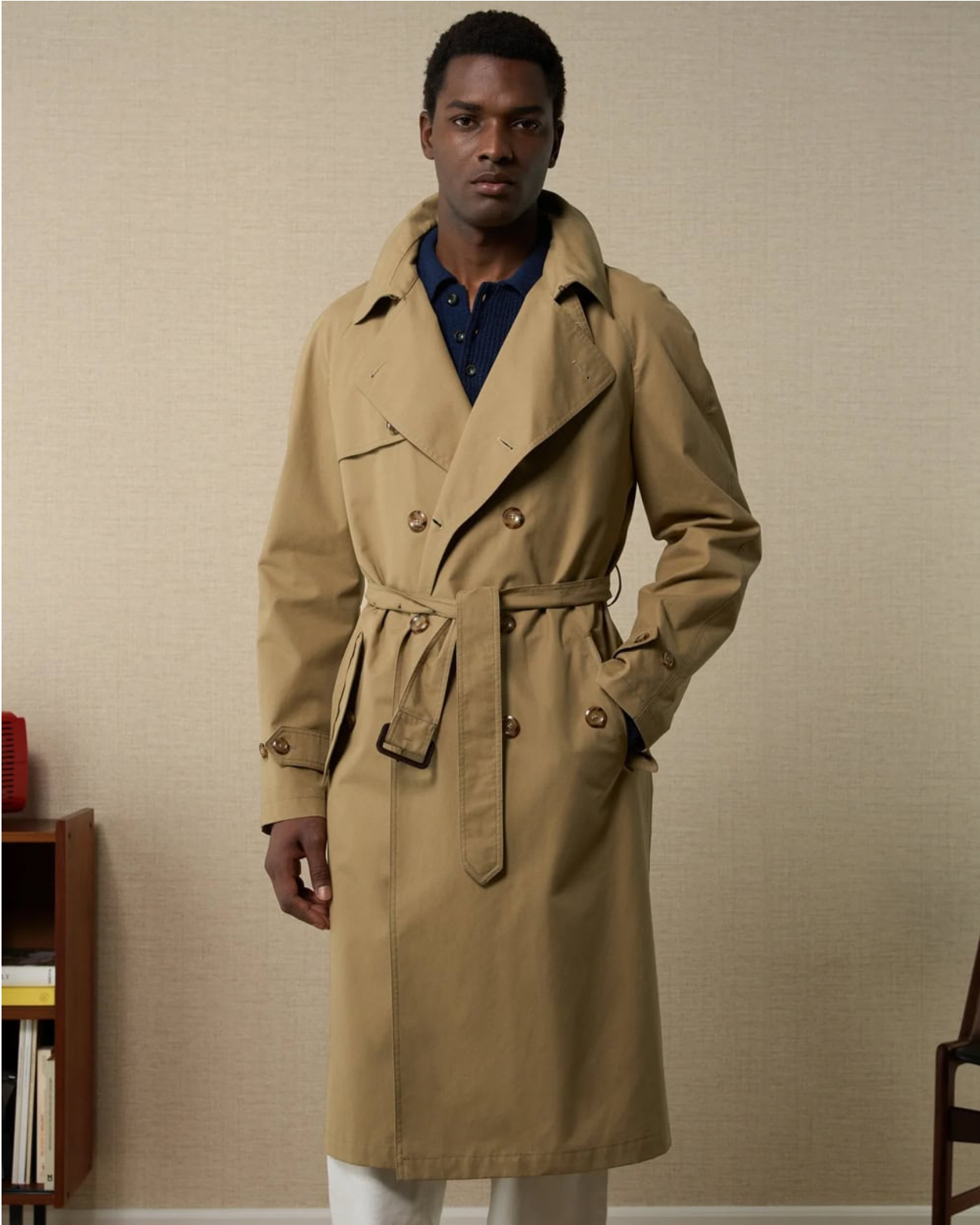 Mäntel und Jeans: Klassische Herbst-/Winter-Looks neu interpretiert